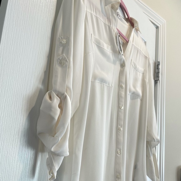 NWT Express V-Neck Button Down Sz. S - Picture 2 of 5